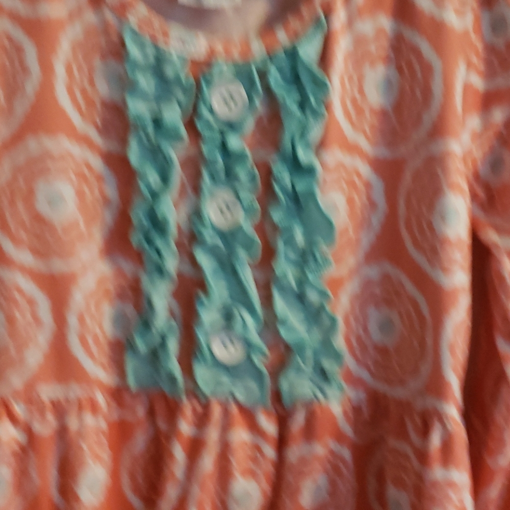 Dress - Picture 2 of 4